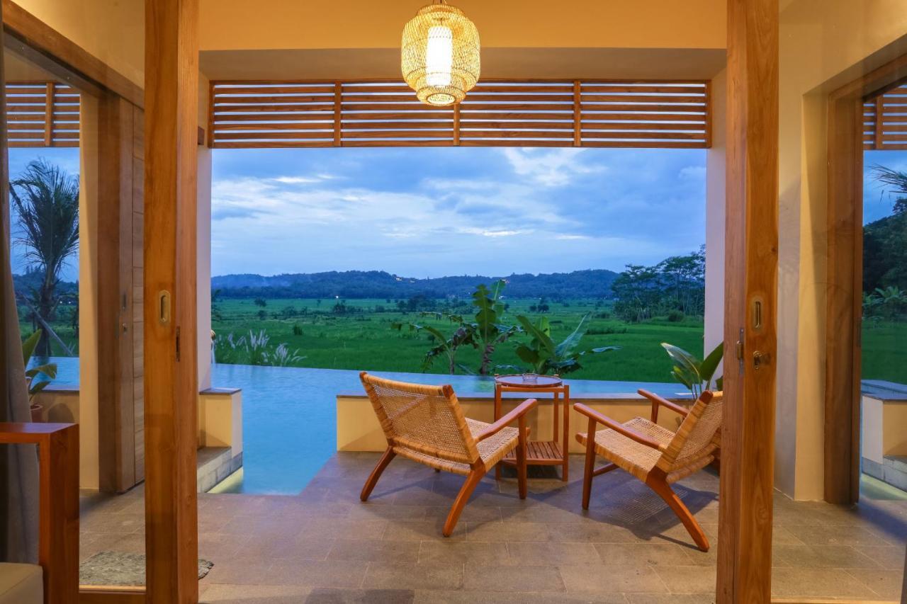 Boutique Villa Jogja Senang Putjung Εξωτερικό φωτογραφία